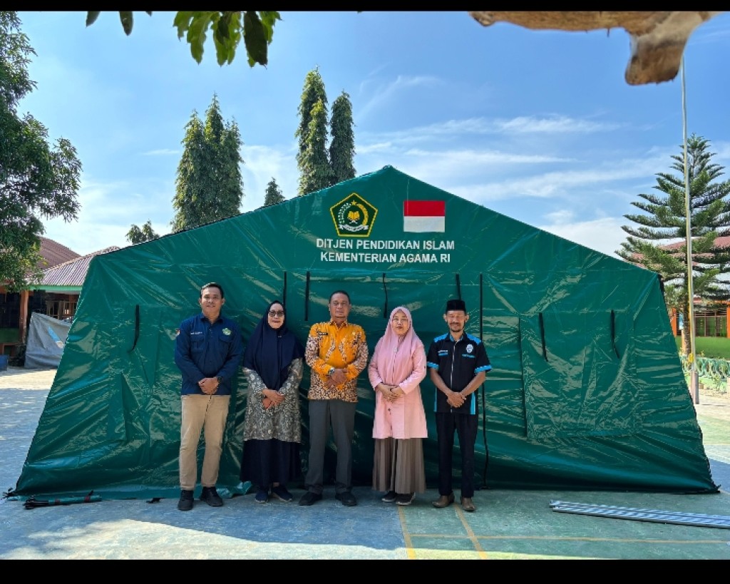 MTsN 3 Deli Serdang Terima Bantuan Sarpras Pasca Dampak Banjir dari Ditjen Pendis Kemenag RI