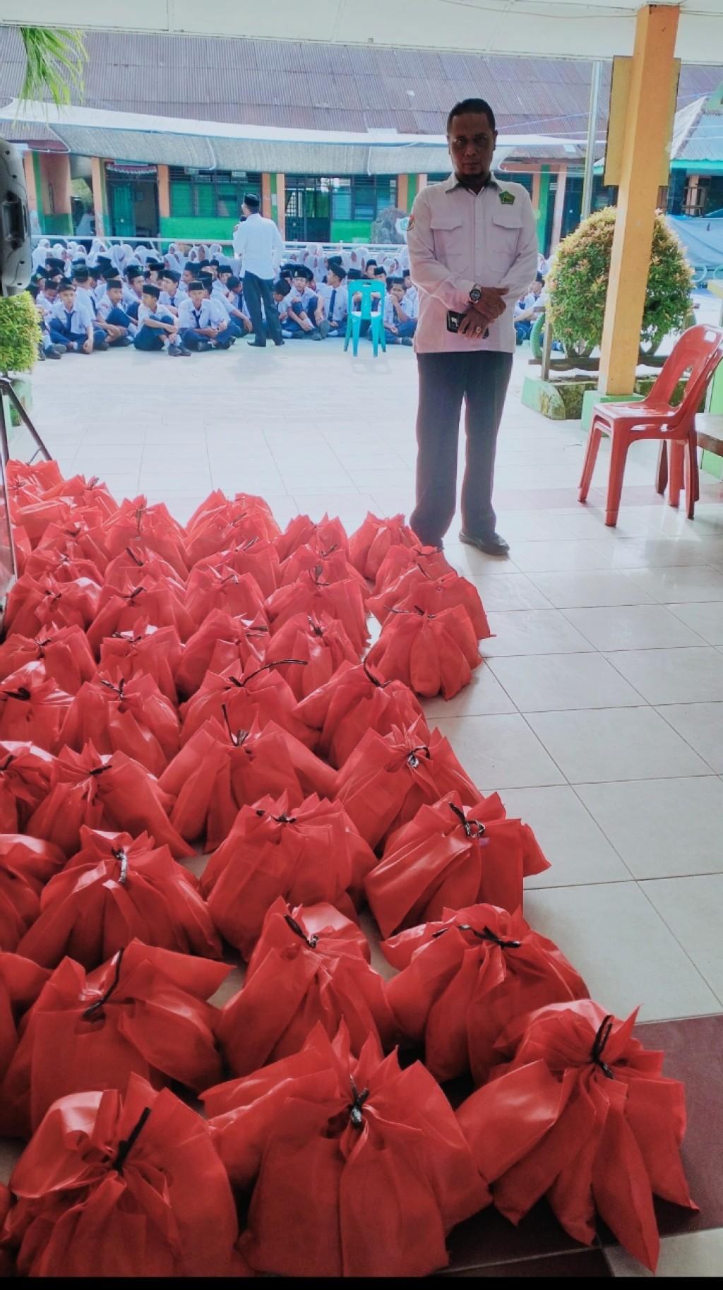 Penyaluran MBG MTsN 3 Deli Serdang Tetap Lancar dan Kondusif pada Ramadhan 1447 H